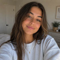 Emily R.